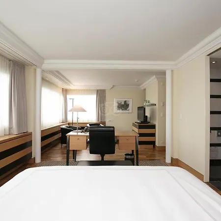 Hotel Swissotel 4*