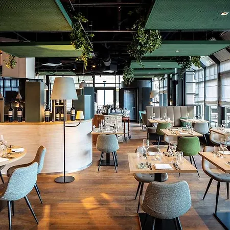 Swissotel Hotel 4*