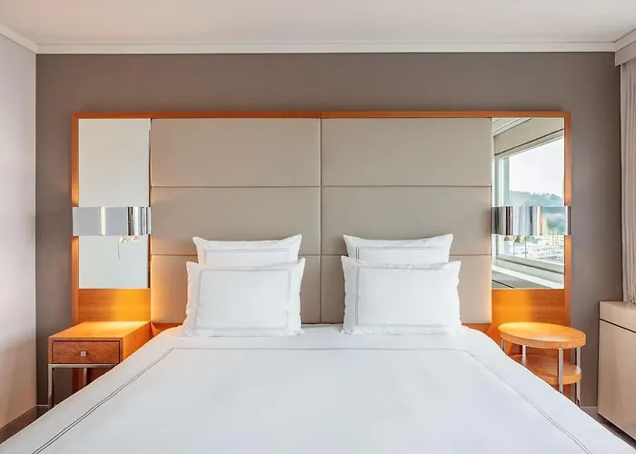 Becozy Self Check-in & Pop-up