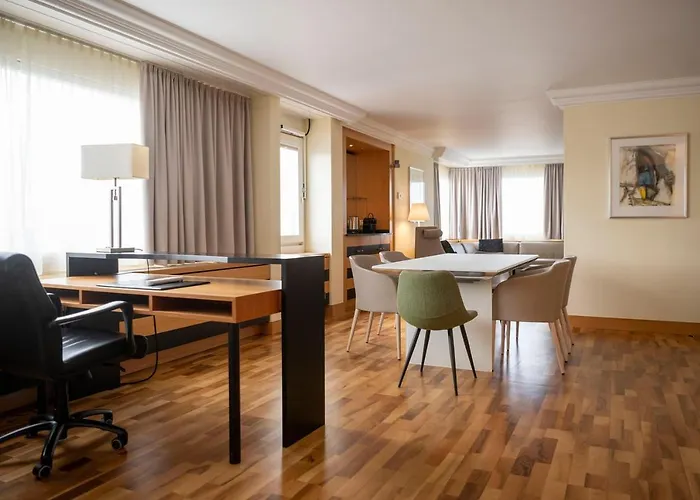 Hotel Becozy Self Check-in & Pop-up