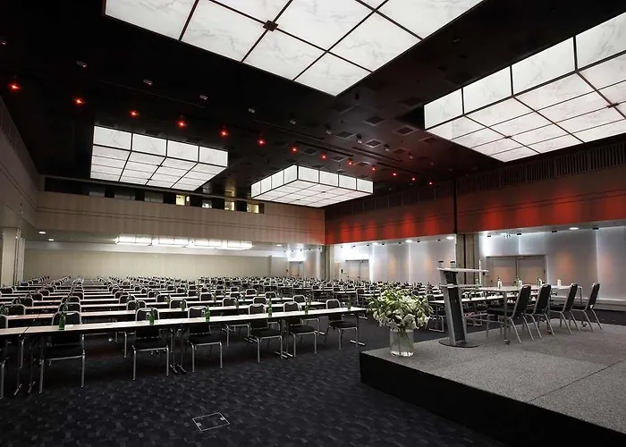 Becozy Self Check-in & Pop-up Hotel 4*