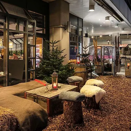 Becozy Self Check-in & Pop-up Hotel 4*