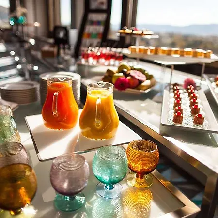 Becozy Self Check-in & Pop-up Hotel Zurych