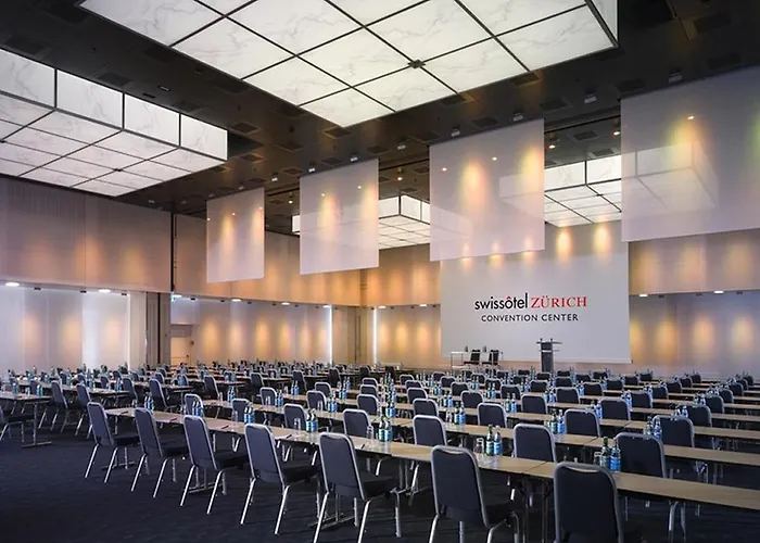 Becozy Self Check-in & Pop-up 4* Zürich