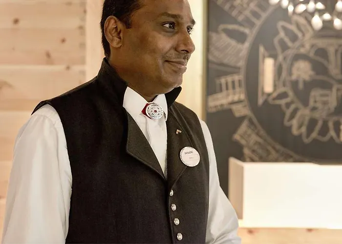 Becozy Self Check-in & Pop-up Hotell 4*